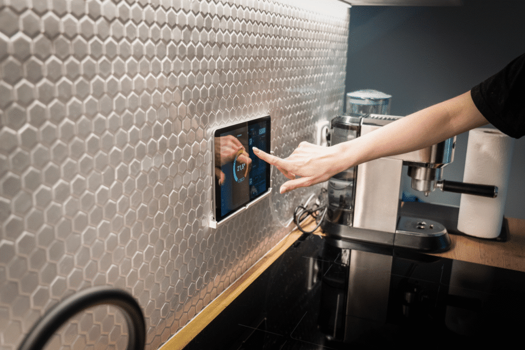 App Smart Home Installers Alpha Omega Electric California.png